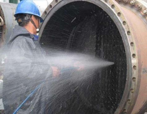 满城高压清洗车高压泵水压很低的原因